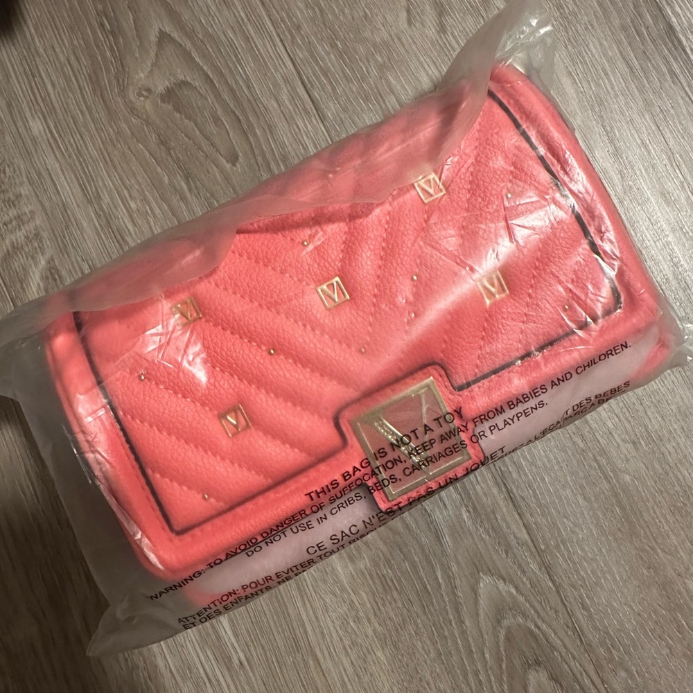 Brand new coral pink purse